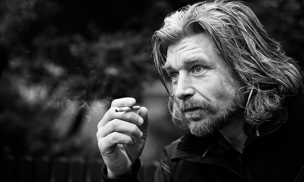 Teologien mellem linjerne – om Karl Ove Knausgårds livs- og kristendomssyn
