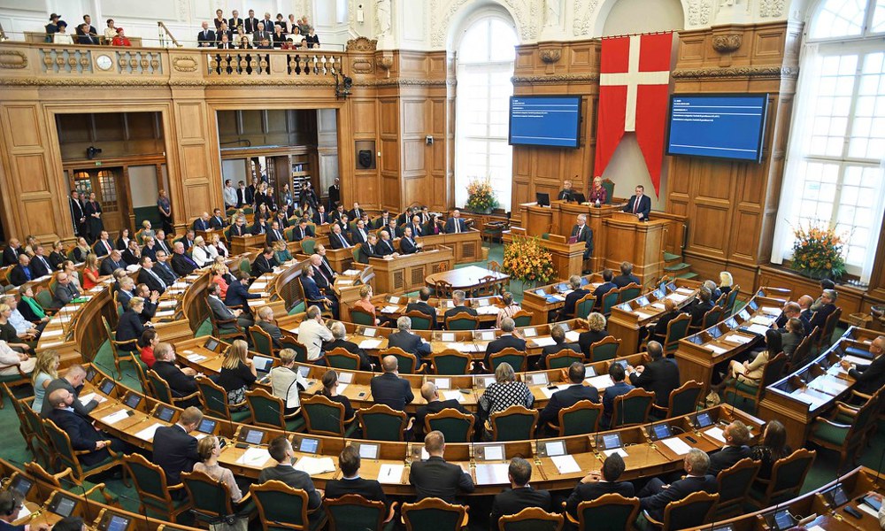 Det effektive men fortravlede Folketing – livestream med Helene Helboe Pedersen